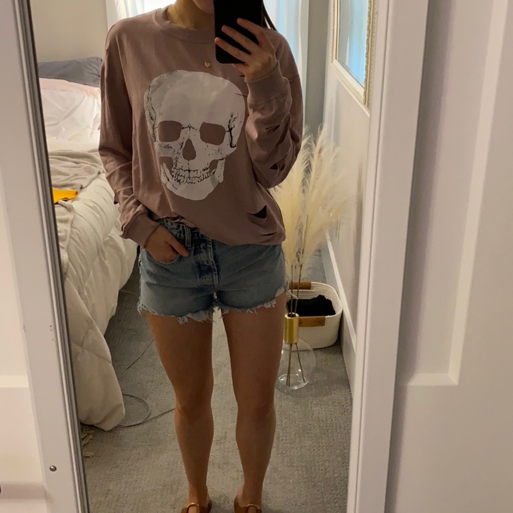 Skull long sleeve shirt